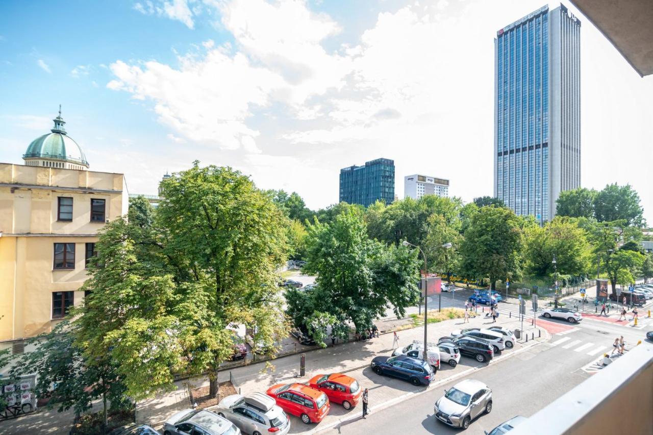 Regem Pokoje Nowogrodzka Varšava Exteriér fotografie