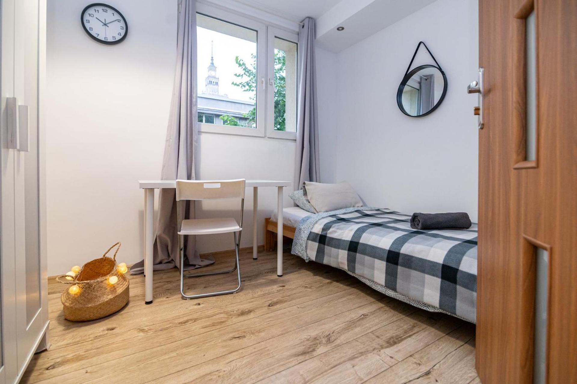 Regem Pokoje Nowogrodzka Varšava Exteriér fotografie